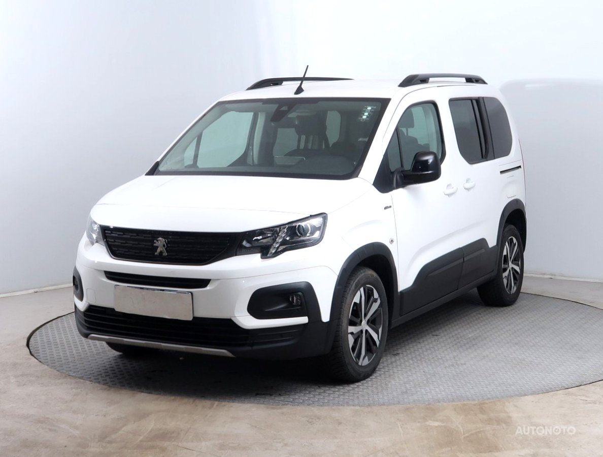 Peugeot Rifter, 2020 - pohled č. 3