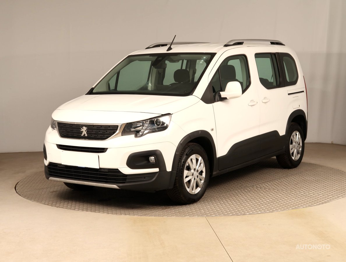 Peugeot Rifter, 2019 - pohled č. 3