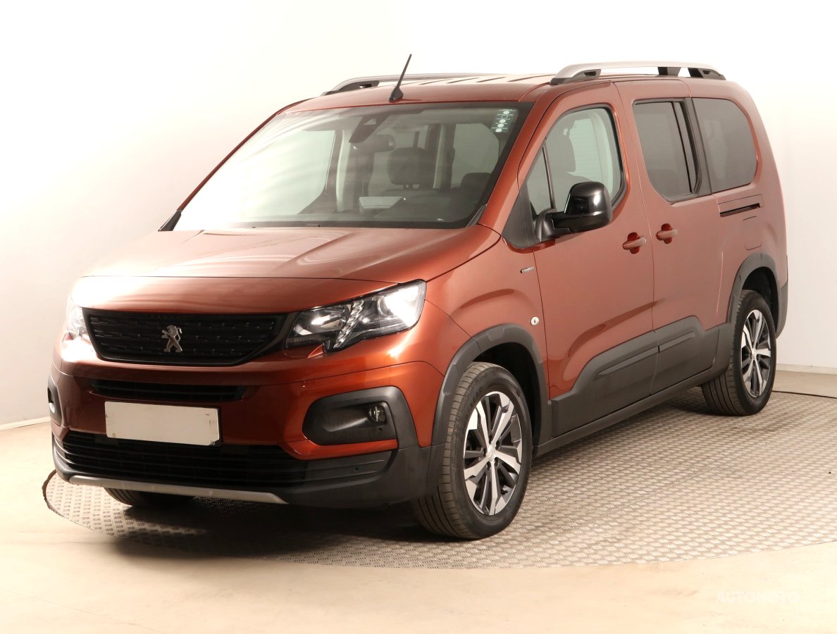 Peugeot Rifter, 2020 - pohled č. 3