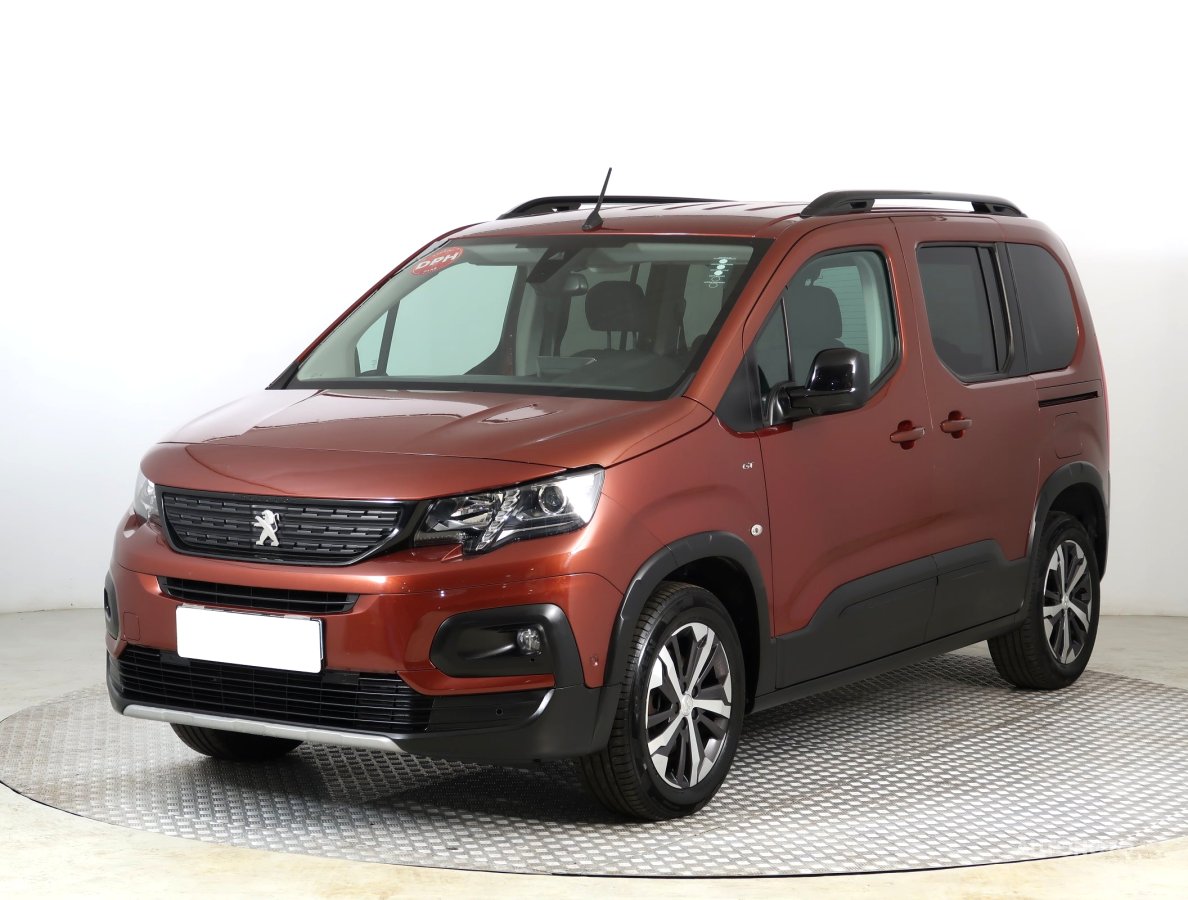 Peugeot Rifter, 2021 - pohled č. 3