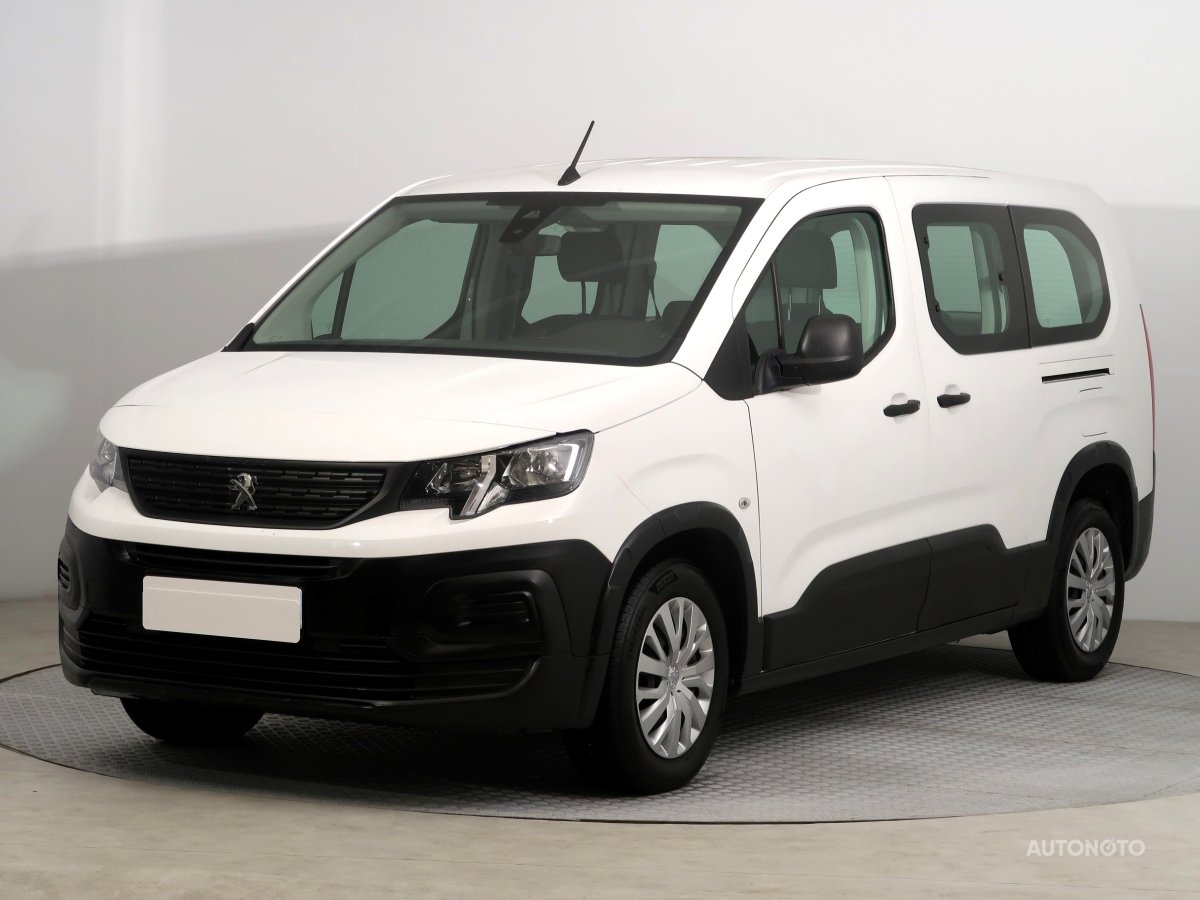 Peugeot Rifter, 2020 - pohled č. 3