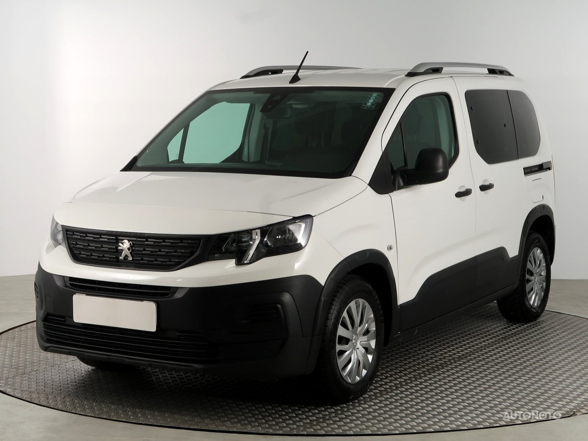 Peugeot Rifter, 2019 - pohled č. 3