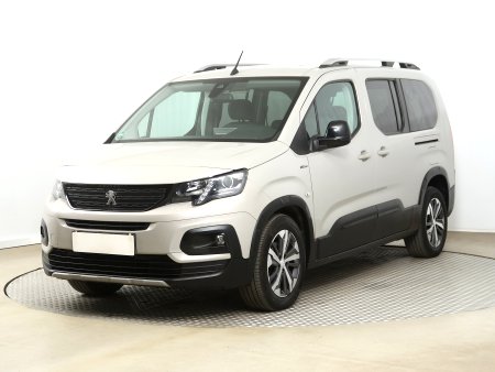 Peugeot Rifter, 2019 - pohled č. 3