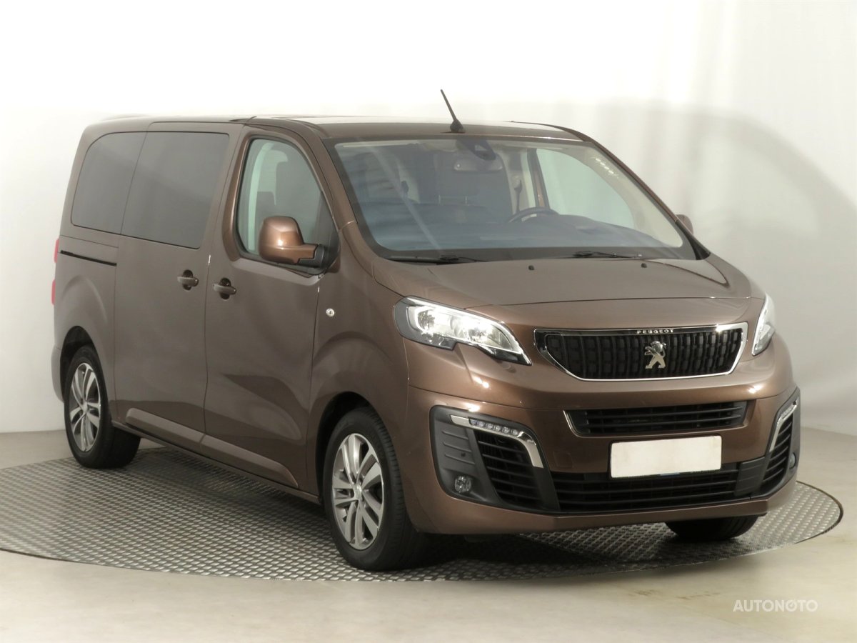 Peugeot Traveller, 2021 - celkový pohled