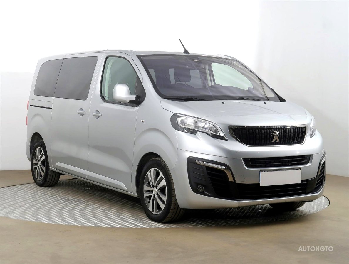 Peugeot Traveller, 2017 - celkový pohled
