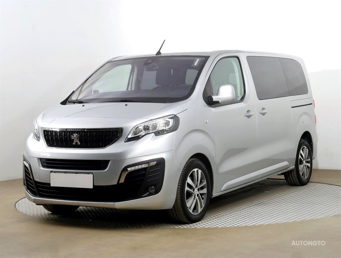 Peugeot Traveller, 2017 - pohled č. 3