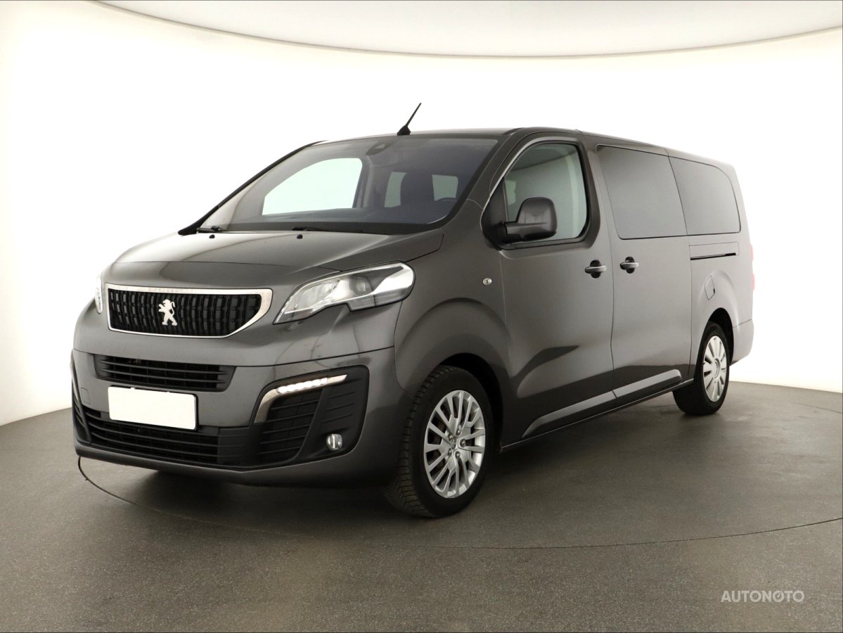 Peugeot Traveller, 2018 - pohled č. 3