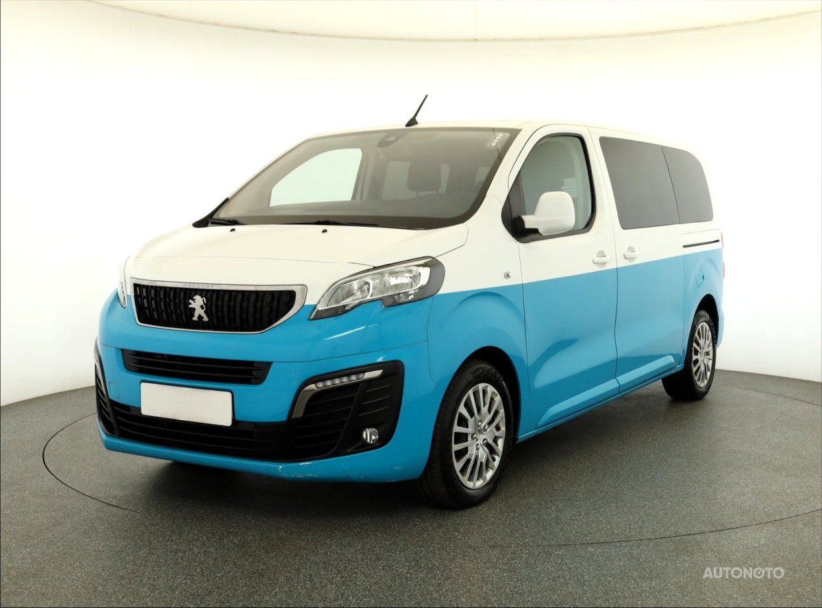 Peugeot Traveller, 2018 - pohled č. 3