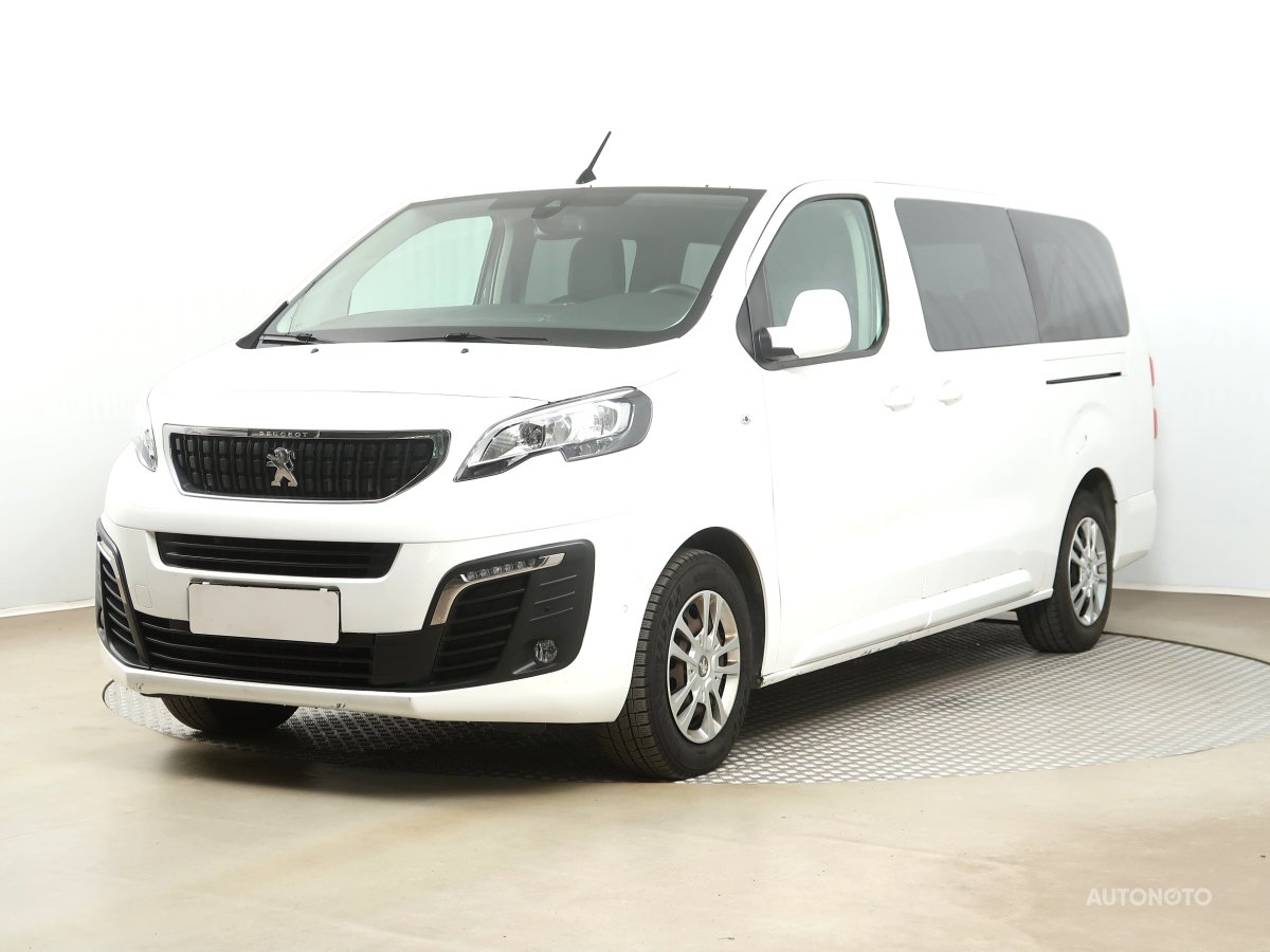 Peugeot Traveller, 2017 - pohled č. 3