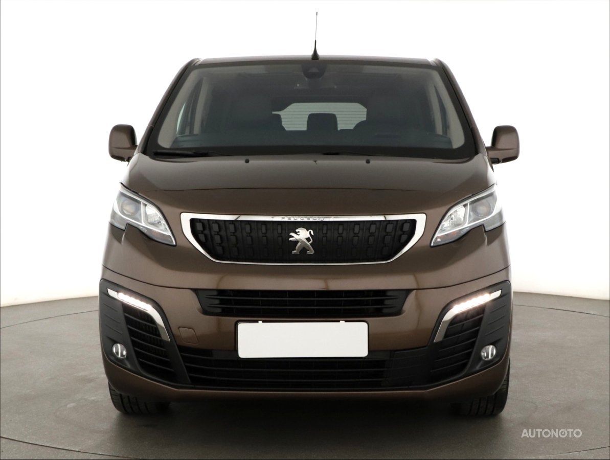 Peugeot Traveller, 2019 - pohled č. 2