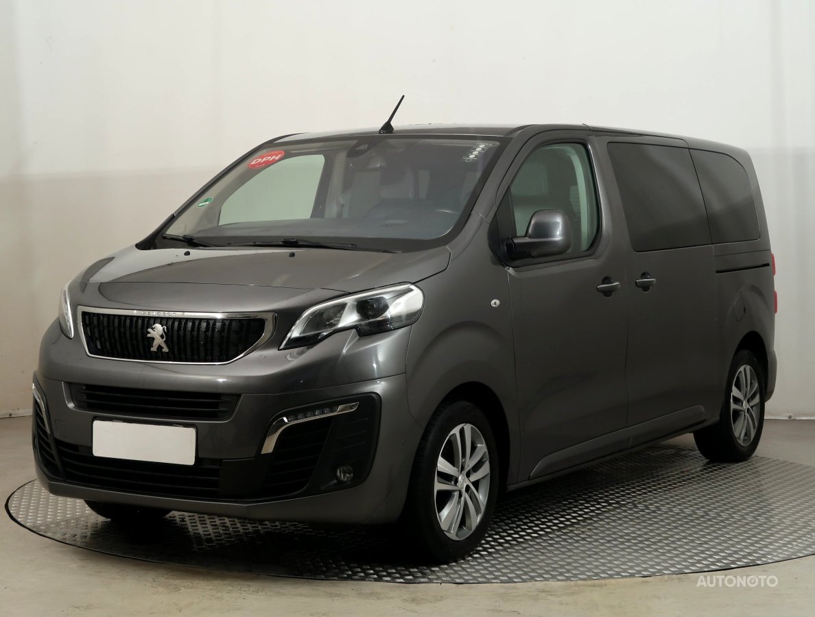 Peugeot Traveller, 2018 - pohled č. 3