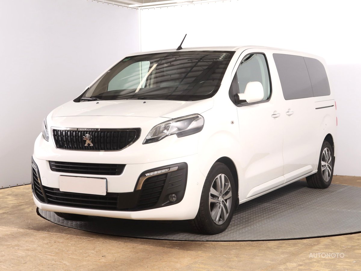 Peugeot Traveller, 2018 - pohled č. 3