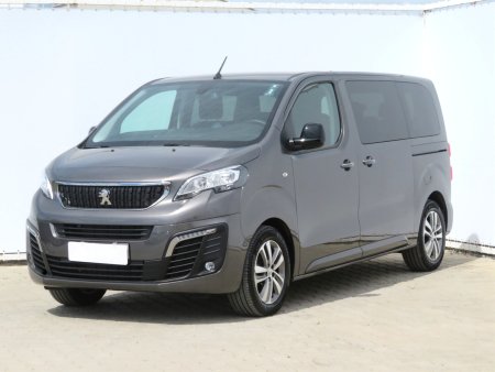 Peugeot Traveller, 2023 - pohled č. 3