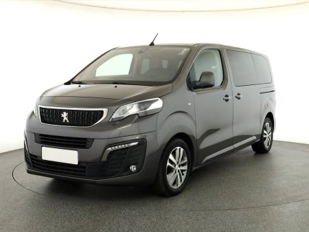 Peugeot Traveller, 2019 - pohled č. 3