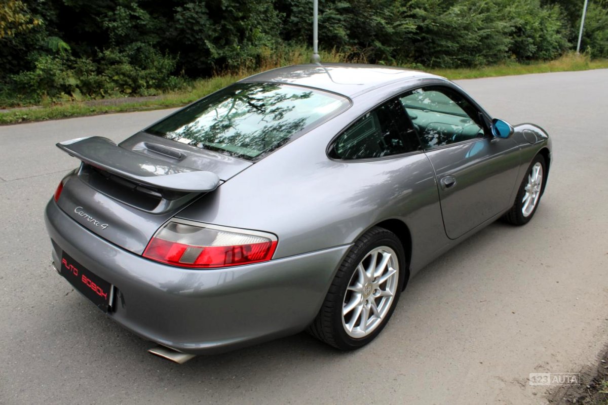 Porsche 911, 2002 - pohled č. 10