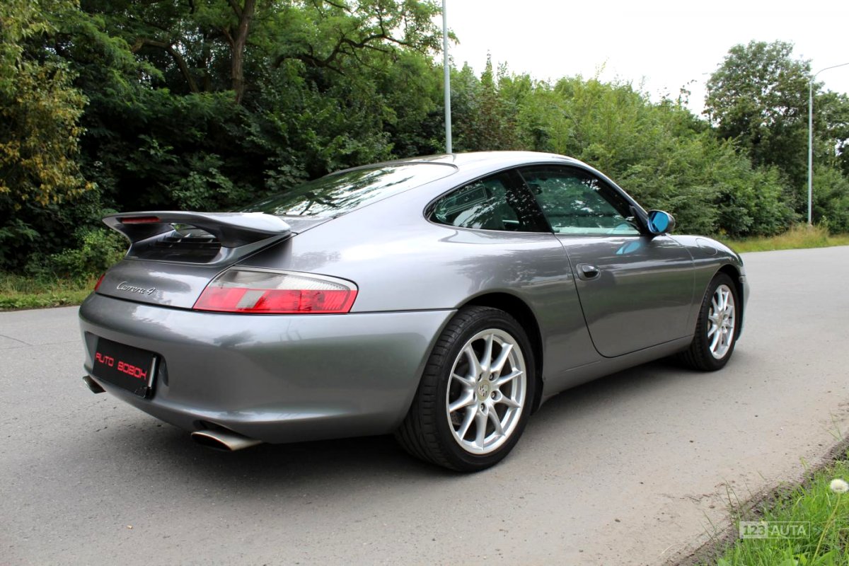 Porsche 911, 2002 - pohled č. 11