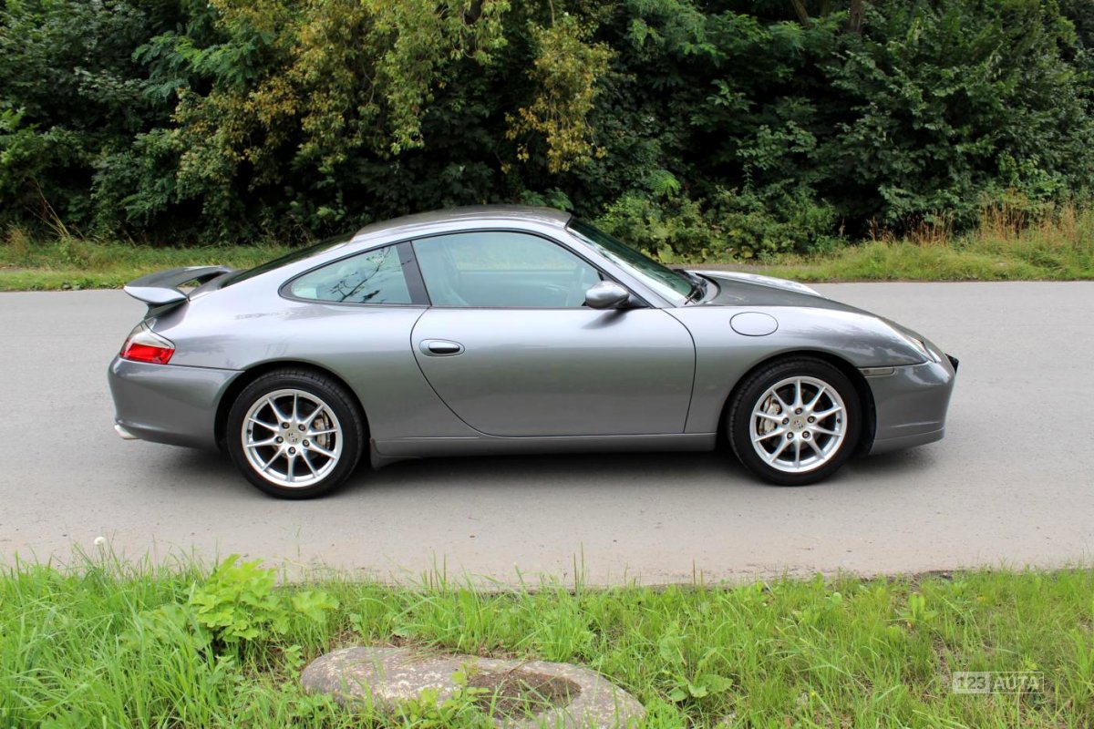 Porsche 911, 2002 - pohled č. 12