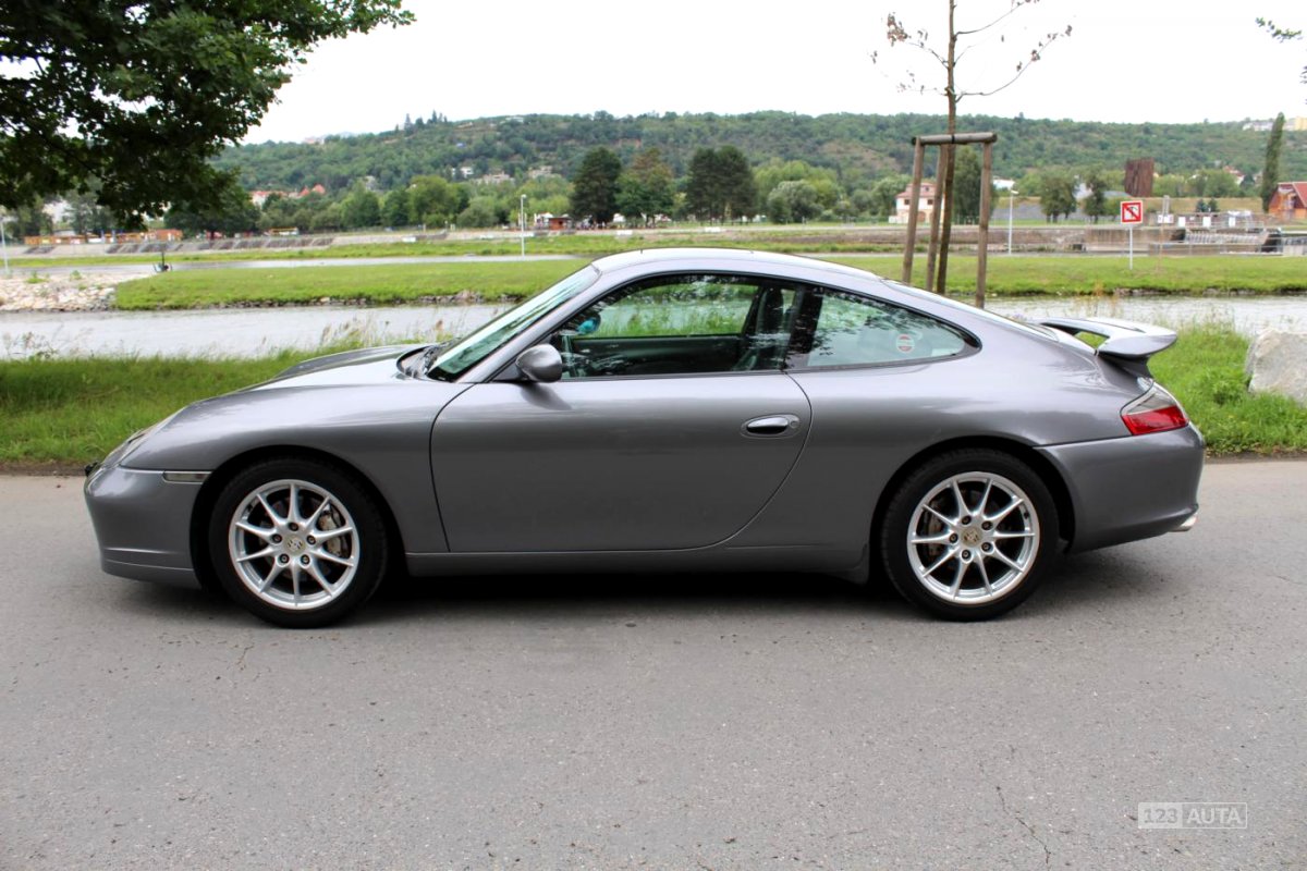 Porsche 911, 2002 - pohled č. 5