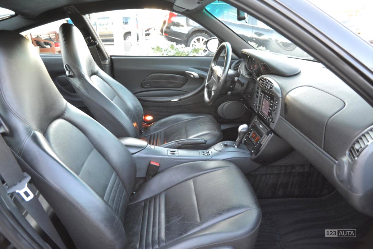 Porsche 911, 1998 - pohled č. 20