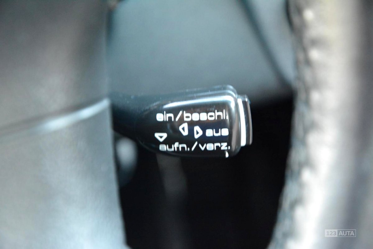 Porsche 911, 1998 - pohled č. 28