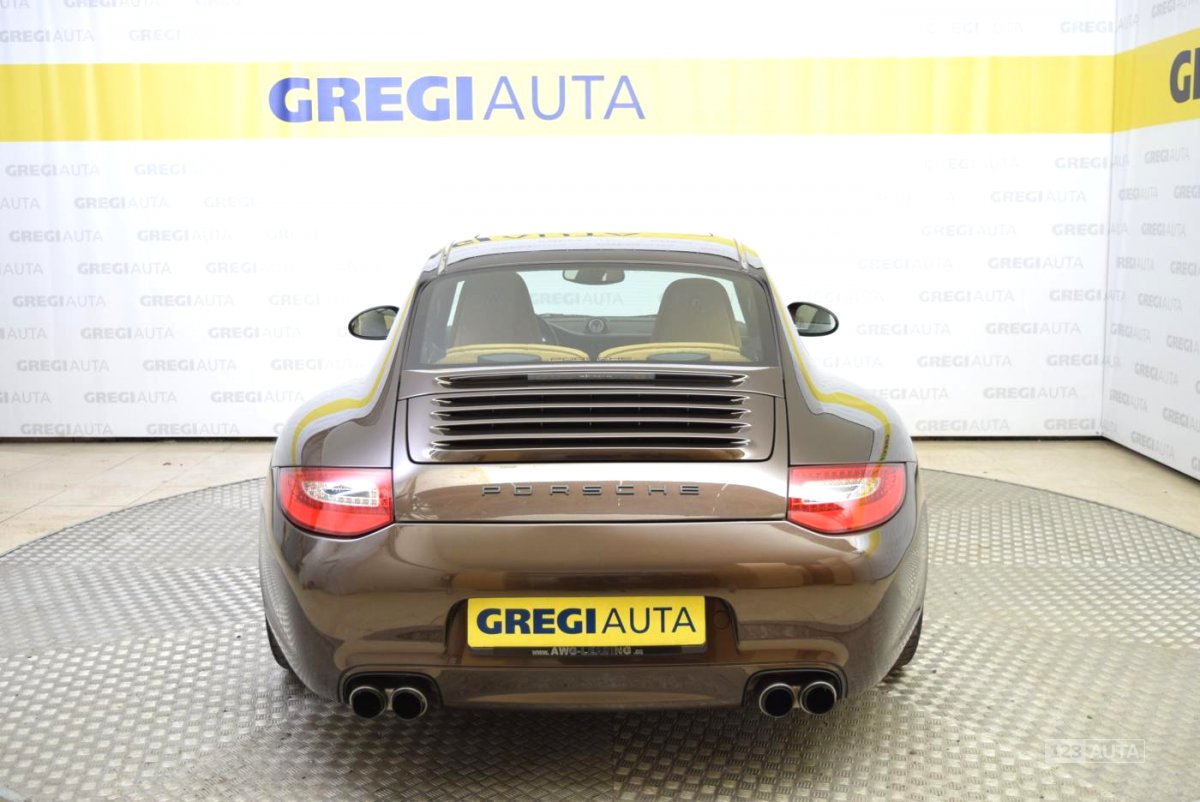 Porsche 911, 2008 - pohled č. 4