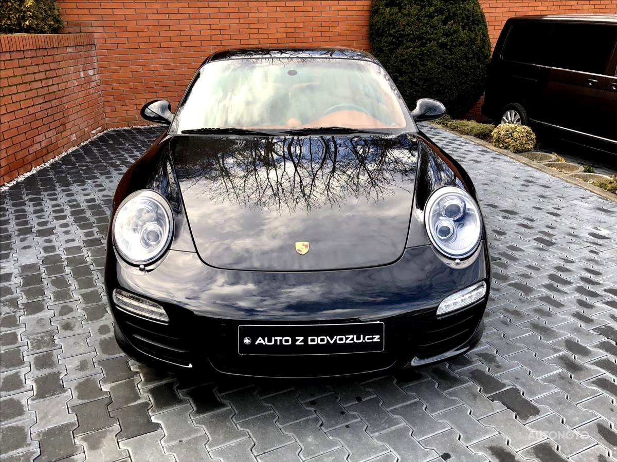 Porsche 911, 2010 - pohled č. 3