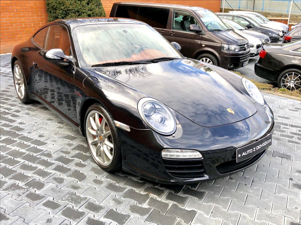 Porsche 911, 2010 - pohled č. 4