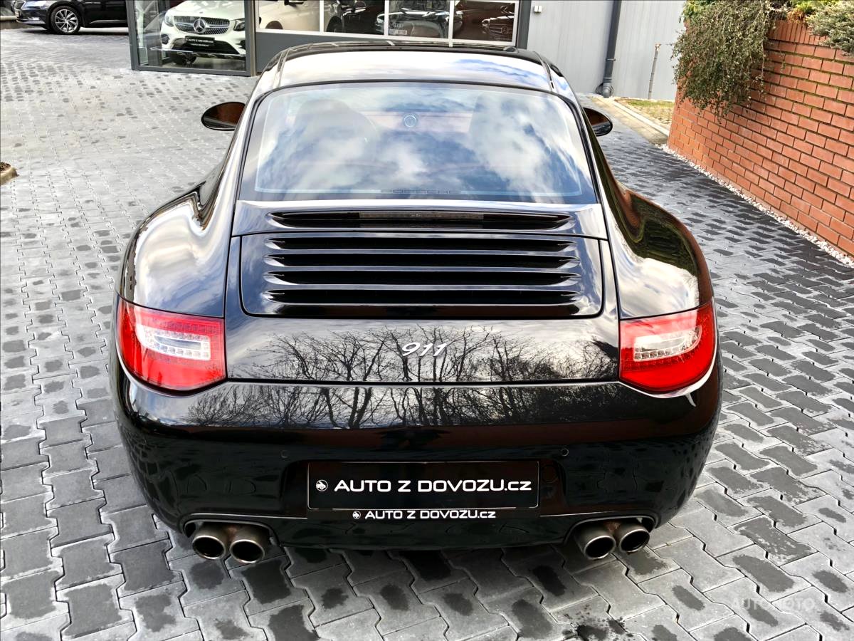 Porsche 911, 2010 - pohled č. 6