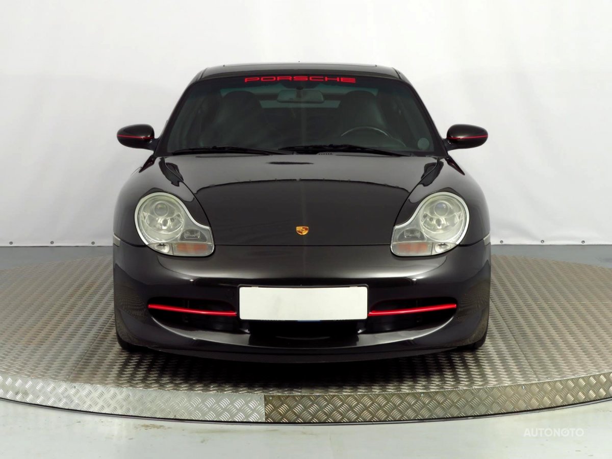 Porsche 911, 2000 - pohled č. 2