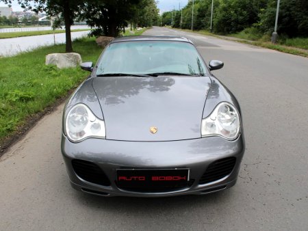 Porsche 911, 2002 - pohled č. 2