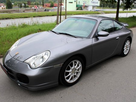 Porsche 911, 2002 - pohled č. 3