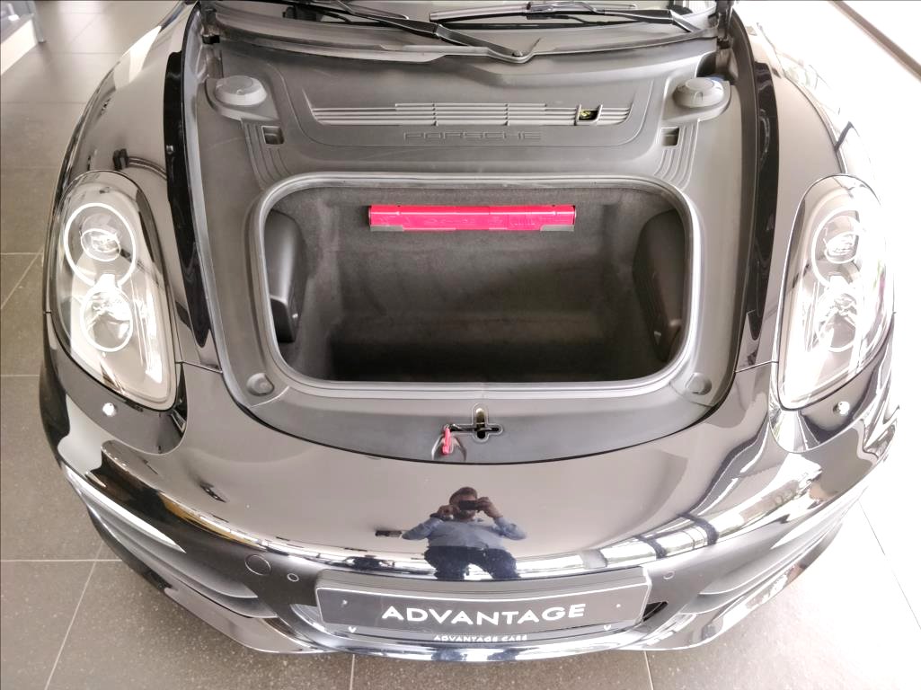 Porsche Boxster, 2016 - pohled č. 9