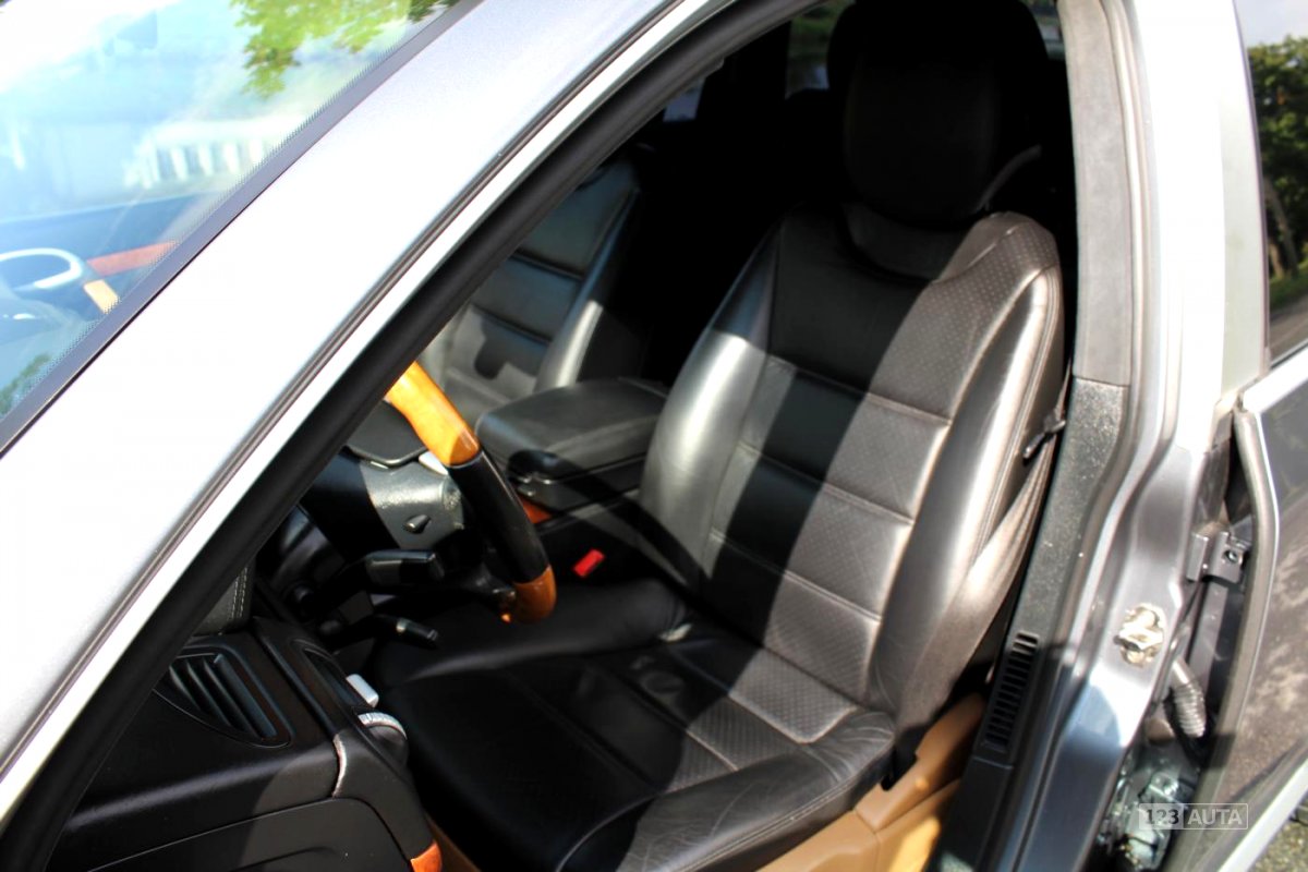 Porsche Cayenne, 2003 - pohled č. 13