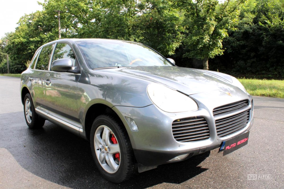 Porsche Cayenne, 2003 - pohled č. 8