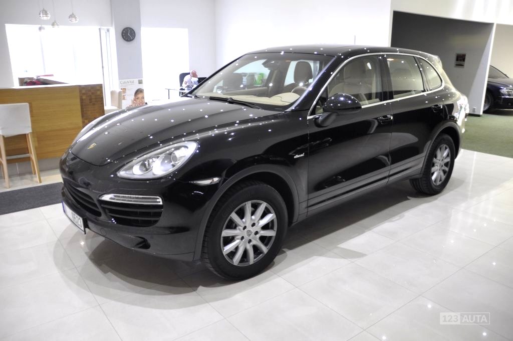 Porsche Cayenne, 2012 - celkový pohled
