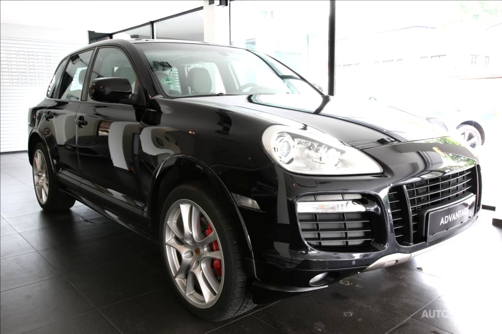 Porsche Cayenne, 2008 - pohled č. 3