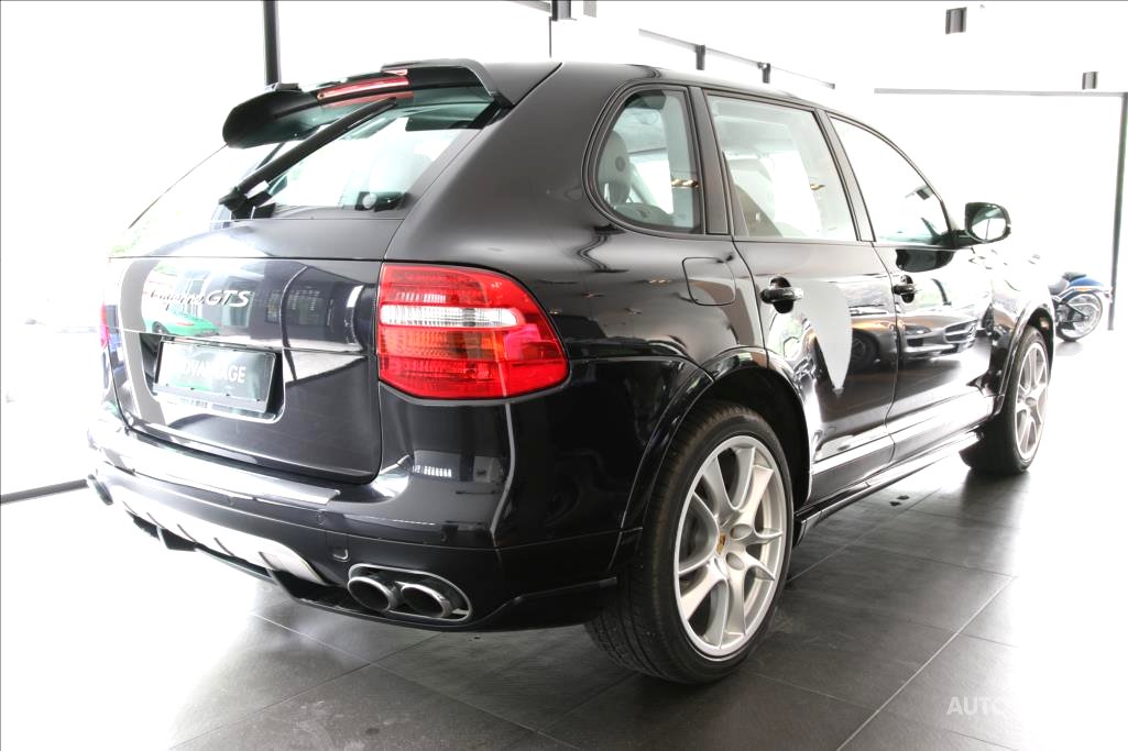 Porsche Cayenne, 2008 - pohled č. 4