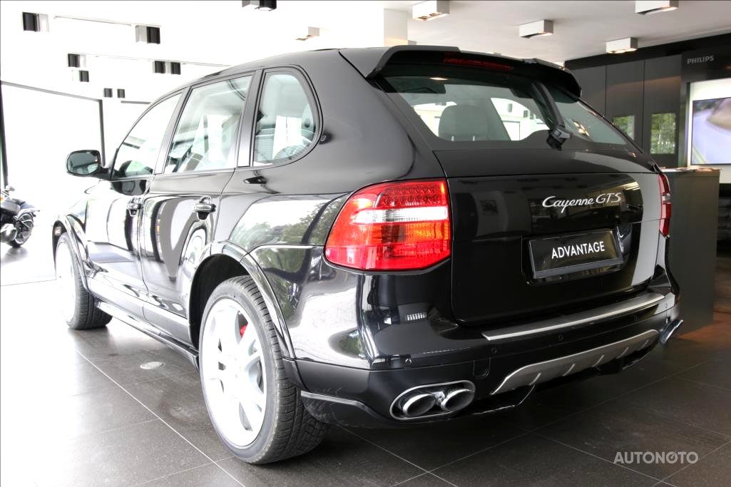 Porsche Cayenne, 2008 - pohled č. 7