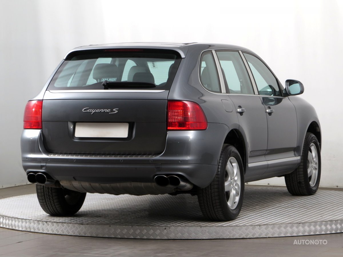 Porsche Cayenne, 2005 - pohled č. 7