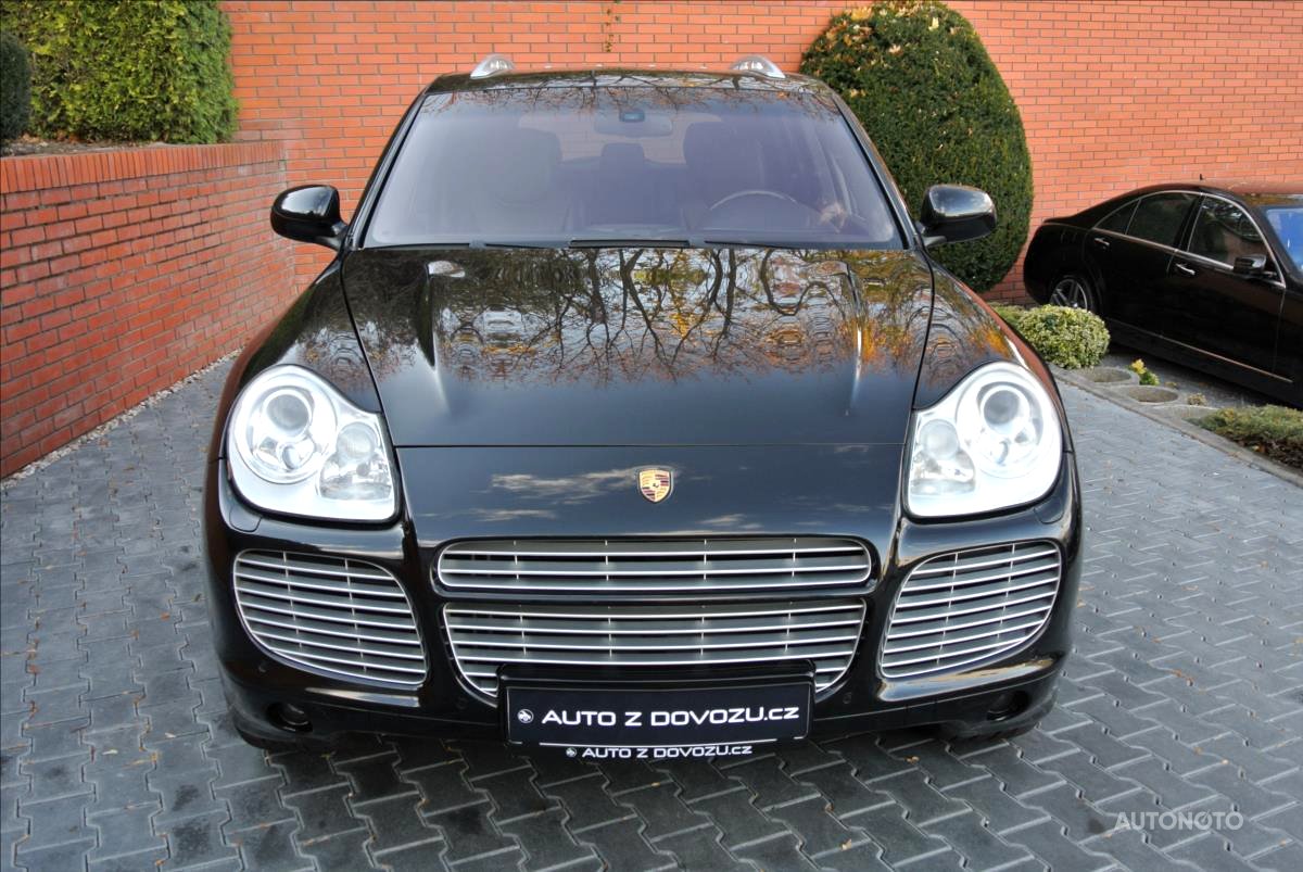 Porsche Cayenne, 2006 - pohled č. 3