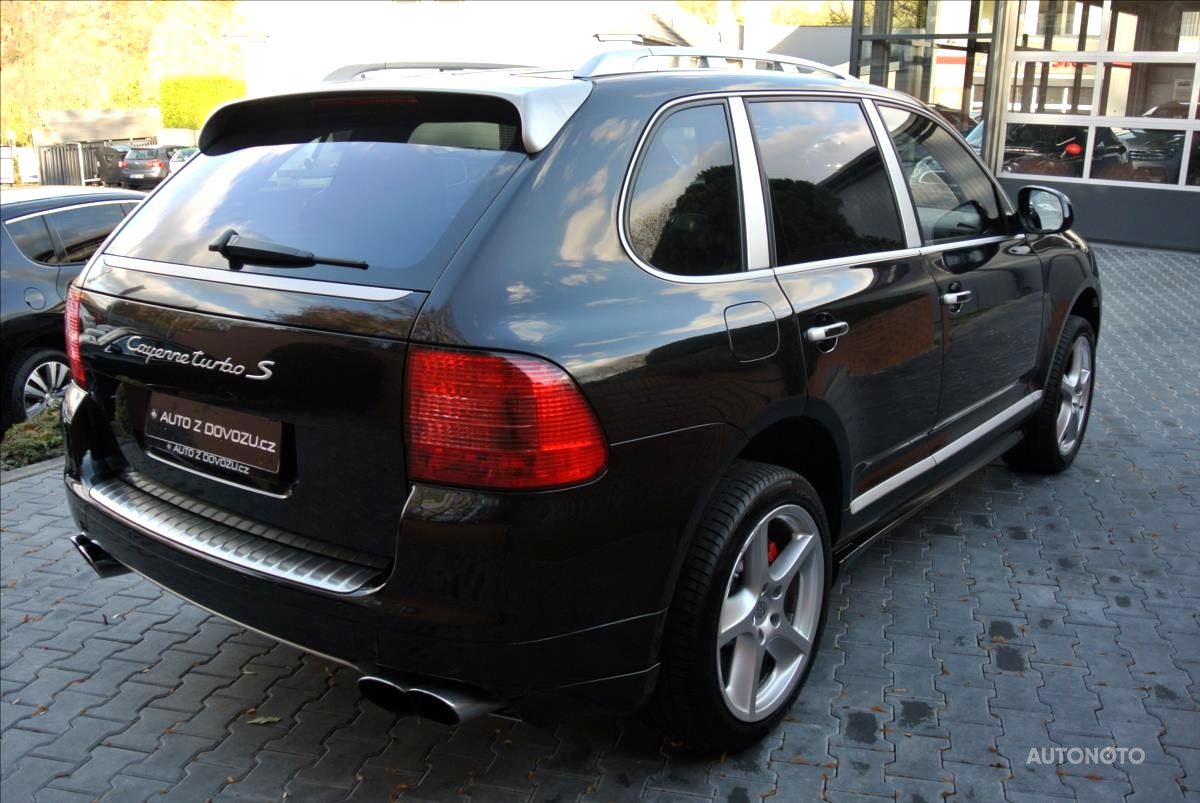 Porsche Cayenne, 2006 - pohled č. 7