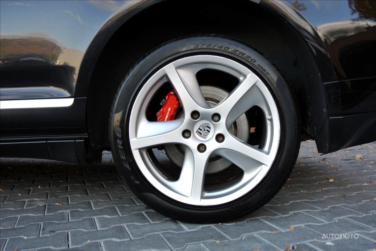 Porsche Cayenne, 2006 - pohled č. 9