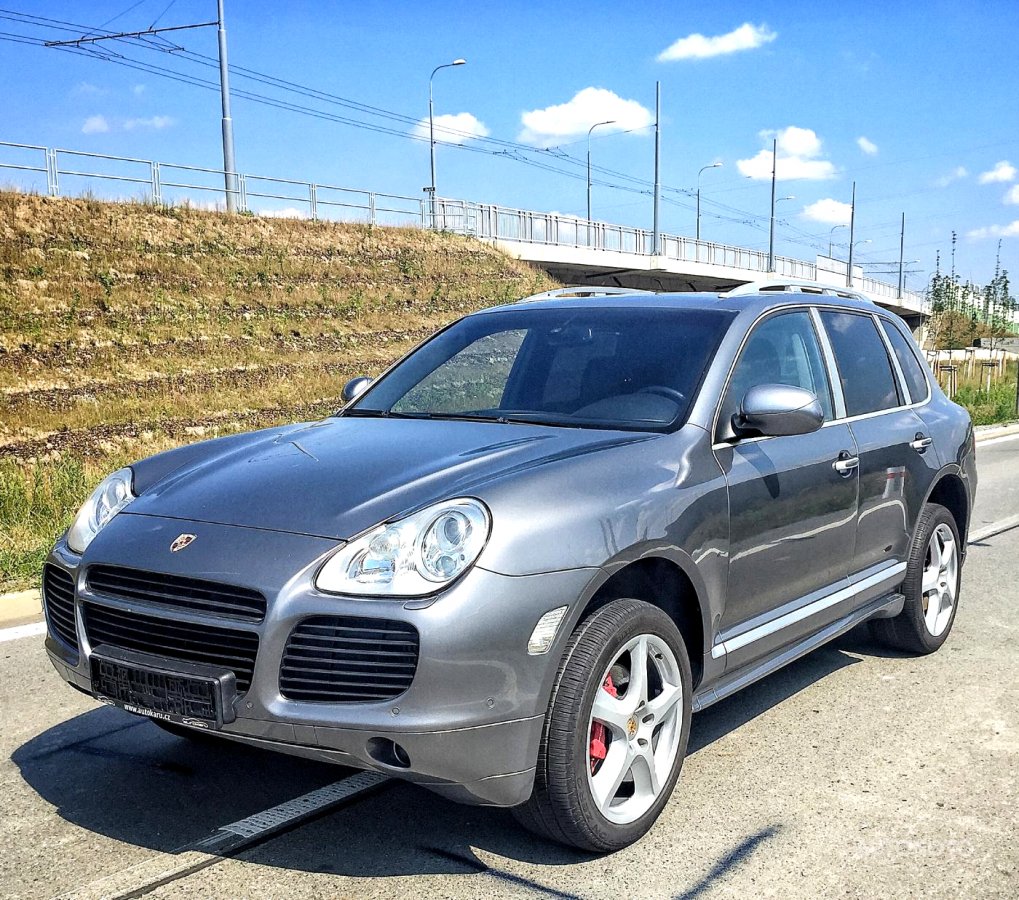 Porsche Cayenne, 2004 - pohled č. 3