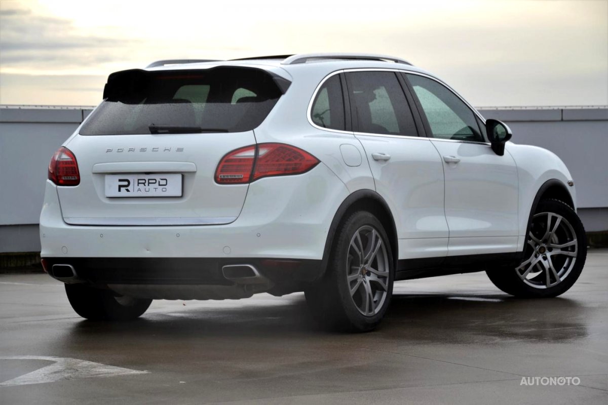 Porsche Cayenne, 2013 - pohled č. 2