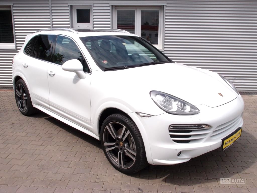 Porsche Cayenne, 2012 - celkový pohled