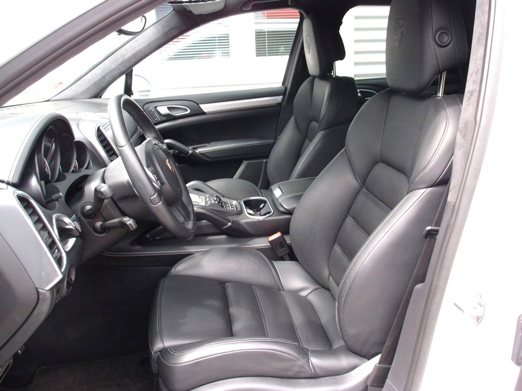 Porsche Cayenne, 2012 - pohled č. 10