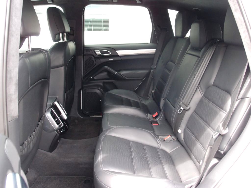 Porsche Cayenne, 2012 - pohled č. 11