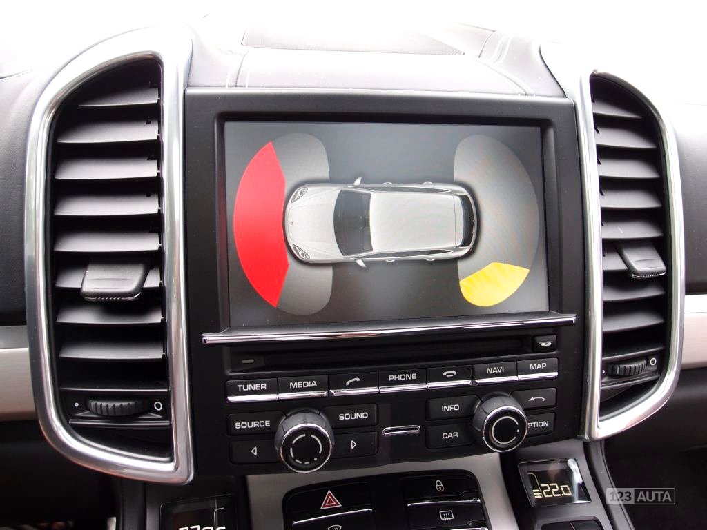 Porsche Cayenne, 2012 - pohled č. 16