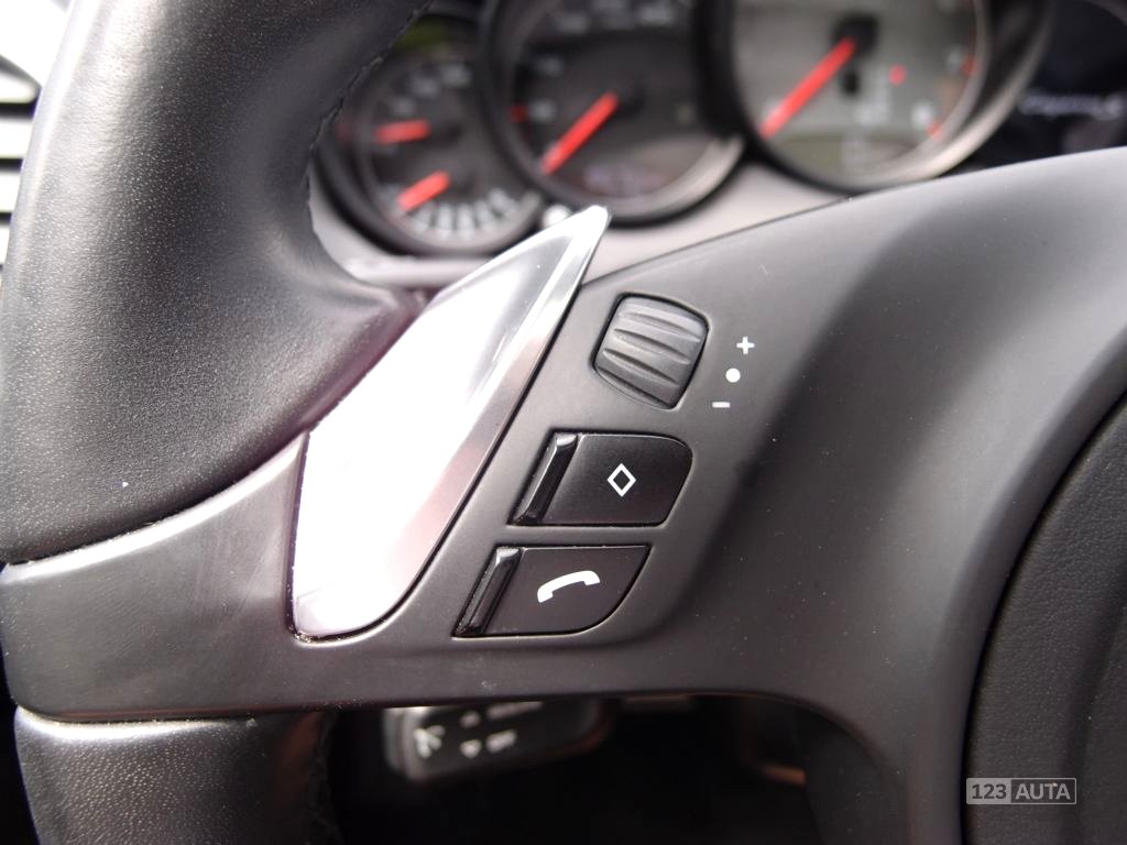 Porsche Cayenne, 2012 - pohled č. 21