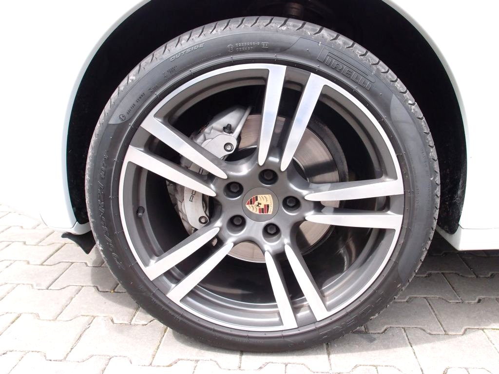 Porsche Cayenne, 2012 - pohled č. 9